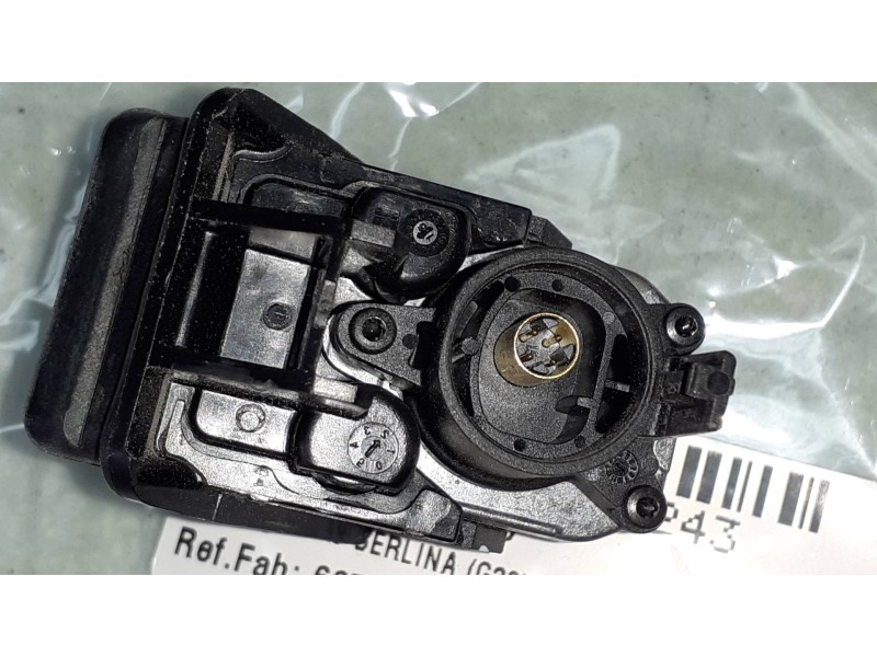 Recambio de modulo electronico para bmw serie 5 berlina (g30) 520i referencia OEM IAM 66539240351 90842602 CAMARA TRASERA
