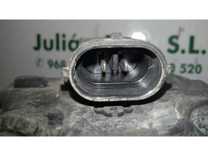 Recambio de faro antiniebla derecho para renault scenic ii confort authentique referencia OEM IAM   