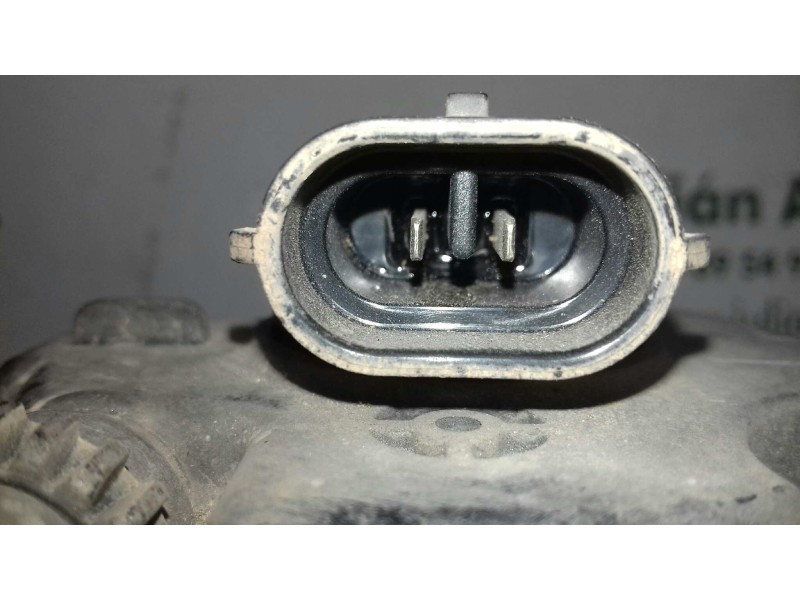 Recambio de faro antiniebla derecho para renault scenic ii i- music referencia OEM IAM 8200074008  