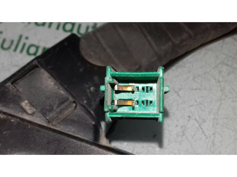 Recambio de pretensor airbag izquierdo para opel astra h ber. cosmo referencia OEM IAM 041217970  