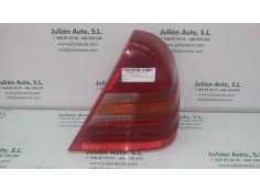 Recambio de piloto trasero derecho para mercedes-benz clase c (w202) berlina 220 diesel (202.121) referencia OEM IAM 2028200264 