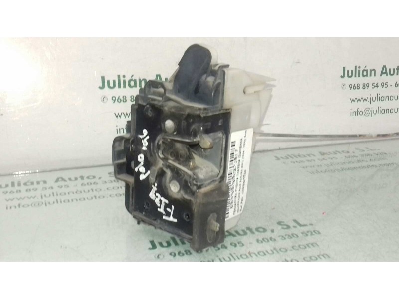 Recambio de cerradura puerta trasera izquierda para volkswagen polo berlina (6n1) concept referencia OEM IAM 1HM862153A  