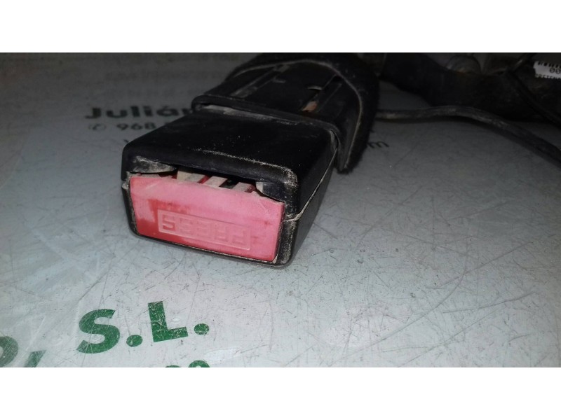 Recambio de pretensor airbag izquierdo para citroen c3 1.4 hdi magic referencia OEM IAM 9640676877 33019289 