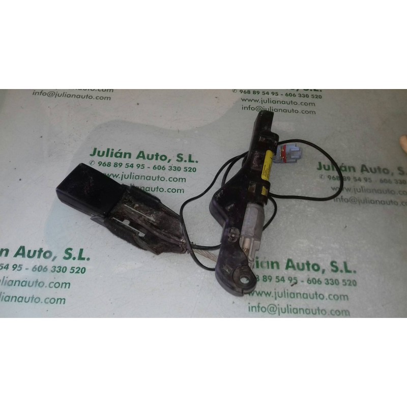 Recambio de pretensor airbag izquierdo para citroen c3 1.4 hdi magic referencia OEM IAM 9640676877 33019289 