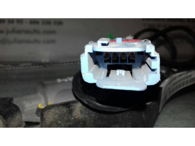 Recambio de pretensor airbag izquierdo para citroen c2 furio referencia OEM IAM 9640676877 33019289 