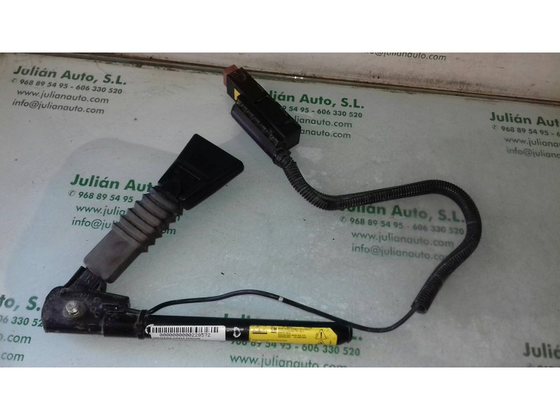 Recambio de pretensor airbag derecho para opel astra g berlina comfort referencia OEM IAM 041217970 90560656 R3032881328