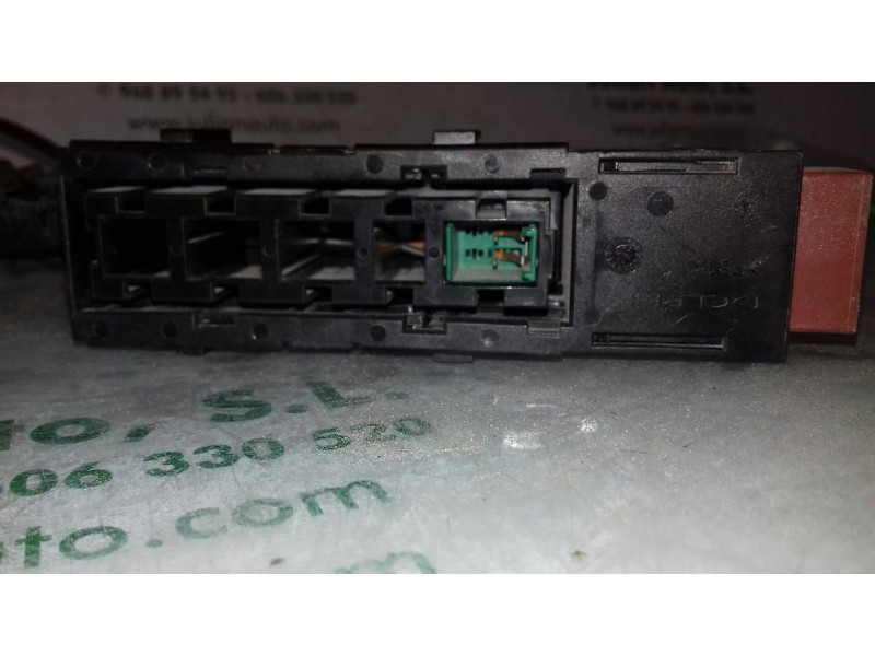 Recambio de pretensor airbag derecho para opel astra g berlina comfort referencia OEM IAM 041217970 90560656 R3032881328