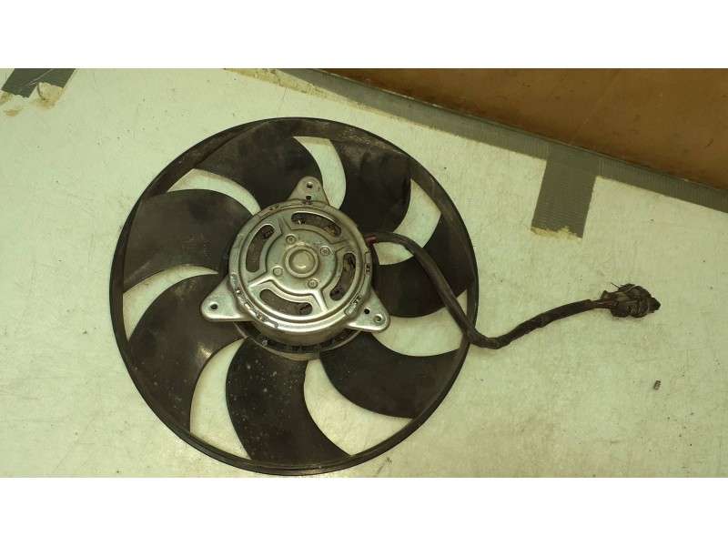 Recambio de electroventilador para land rover freelander (lr2) td4 e referencia OEM IAM 6G918C607B  GATE