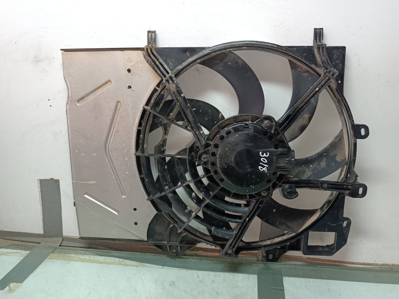 Recambio de electroventilador para peugeot 2008 (--.2013) allure referencia OEM IAM 9801666680 T301719 VALEO