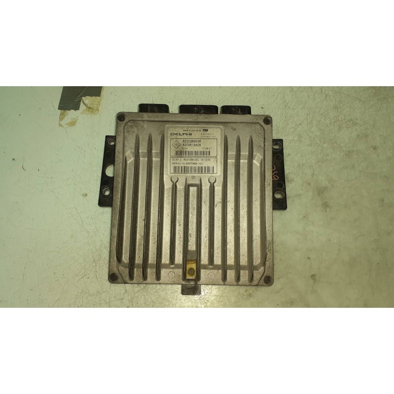 Recambio de centralita motor uce para renault clio iii authentique referencia OEM IAM 8200399038 8200619409 KIT - DELPHI