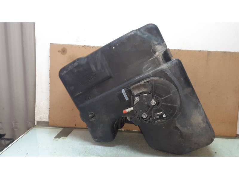 Recambio de deposito combustible para bmw serie 5 berlina (g30) 520i referencia OEM IAM 0444040005 19566010 ADBLUE