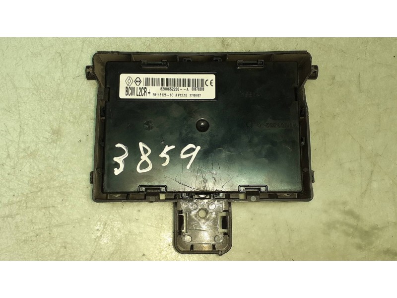 Recambio de centralita motor uce para renault clio iii authentique referencia OEM IAM 8200399038 8200619409 KIT - DELPHI