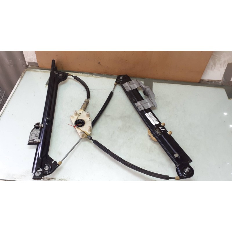 Recambio de elevalunas trasero izquierdo para bmw serie 5 berlina (g30) 520i referencia OEM IAM E00701710326  ELECTRICO