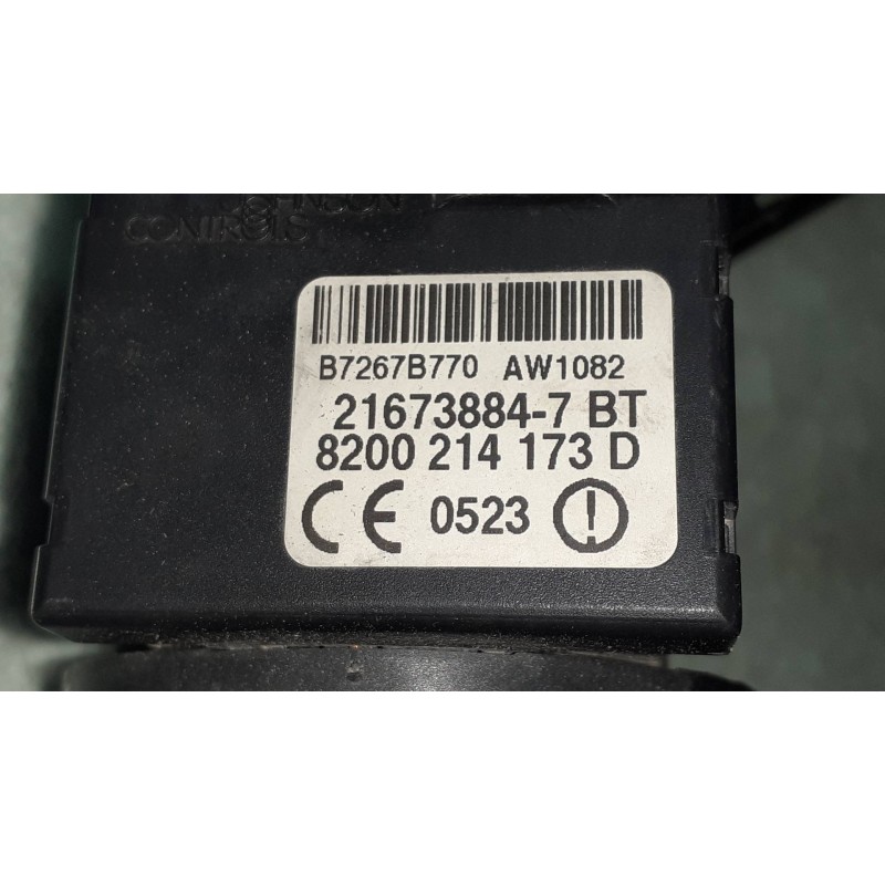 Recambio de centralita motor uce para renault clio iii authentique referencia OEM IAM 8200399038 8200619409 KIT - DELPHI