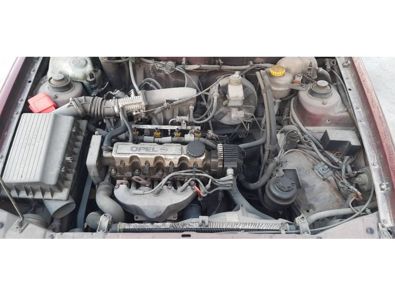 opel astra f berlina del año 1993