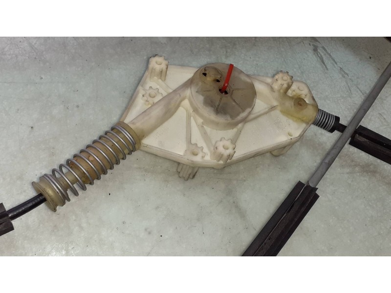 Recambio de elevalunas trasero izquierdo para bmw serie 5 berlina (g30) 520i referencia OEM IAM E00701710326  ELECTRICO