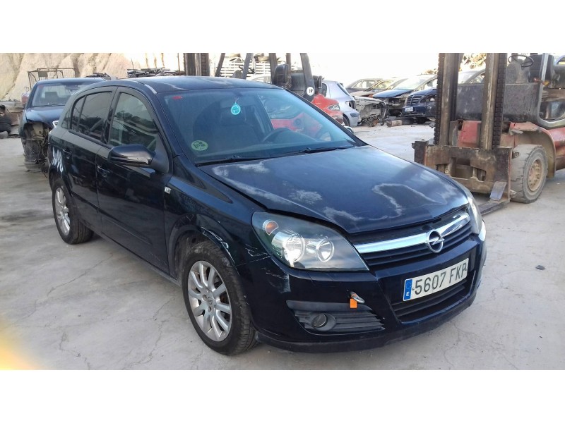 opel astra h berlina del año 2007