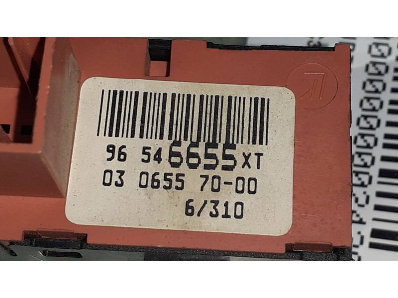 Recambio de interruptor para citroen c3 hdi 70 furio referencia OEM IAM 96546655XT CONSOLA CENTRAL 0306557000