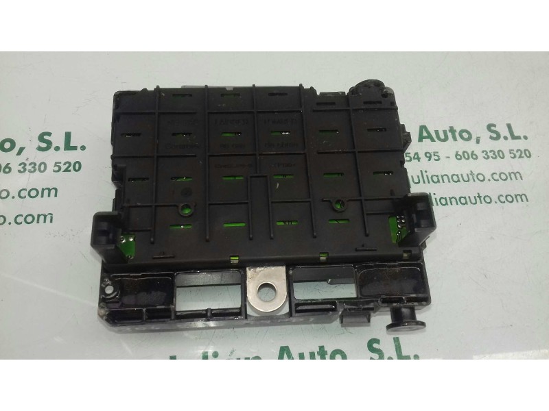 Recambio de caja reles / fusibles para peugeot 206 berlina x-line referencia OEM IAM 9650663980 BSM B4 DELPHI