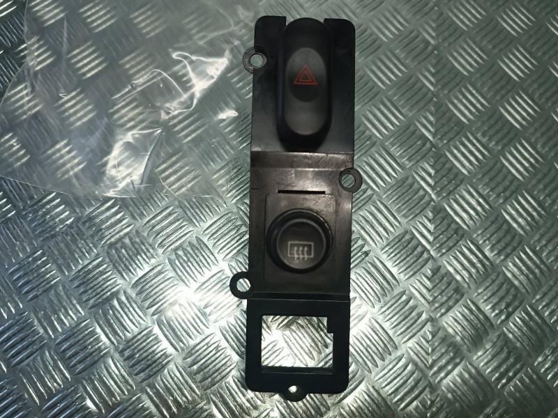 Recambio de warning para mitsubishi montero sport (k90) 2.5 td gls referencia OEM IAM MR117578  LUNA TERMICA