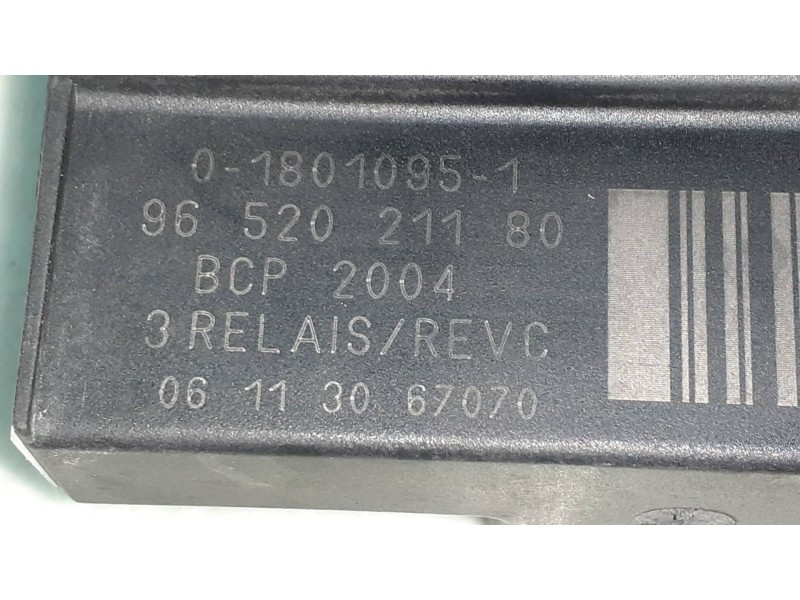 Recambio de caja precalentamiento para citroen c3 hdi 70 furio referencia OEM IAM 9652021180 BCP2004 018010951