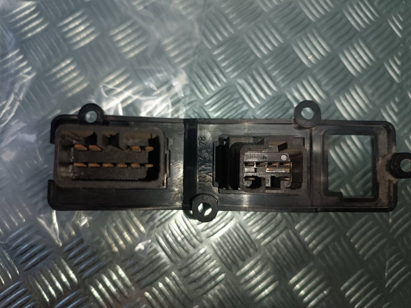 Recambio de warning para mitsubishi montero sport (k90) 2.5 td gls referencia OEM IAM MR117578  LUNA TERMICA