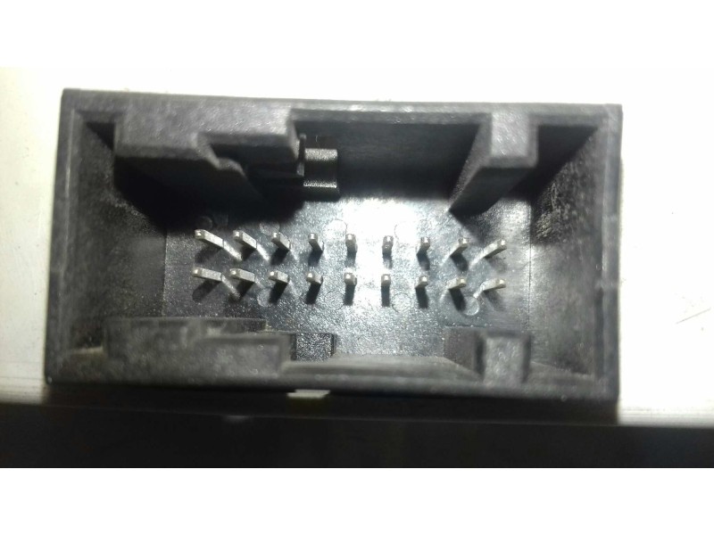 Recambio de pantalla multifuncion para peugeot 206 berlina x-line referencia OEM IAM 9647409777 21669457 216592759