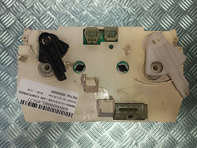 Recambio de mando calefaccion / aire acondicionado para peugeot 307 (s1) xr clim referencia OEM IAM 593240000 1848819141 MAGNETI