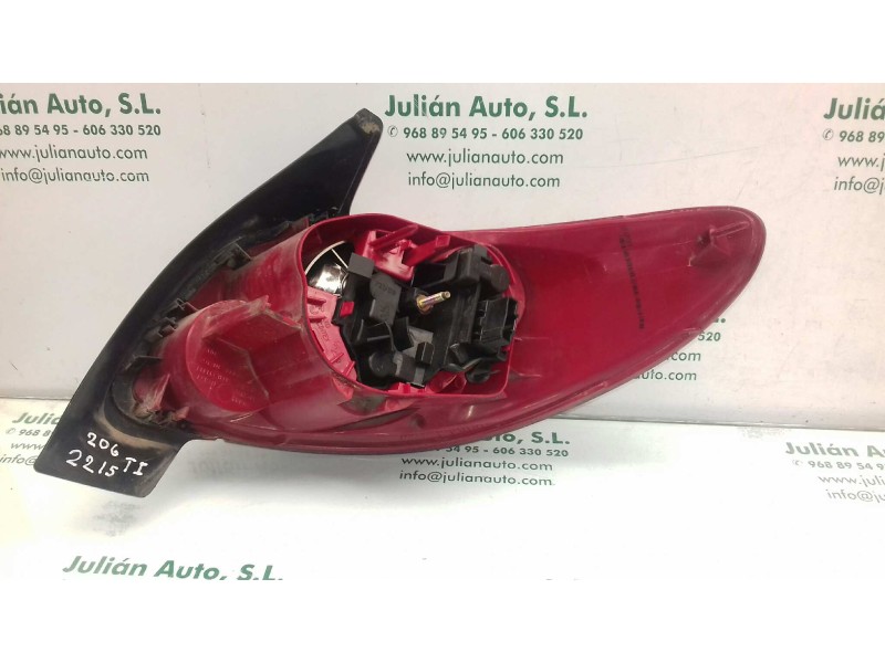 Recambio de piloto trasero izquierdo para peugeot 206 berlina x-line referencia OEM IAM G12563  