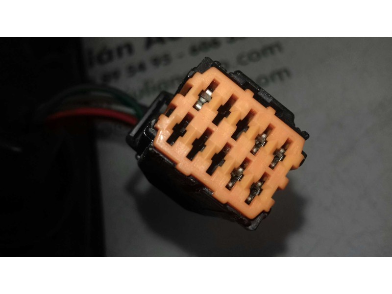 Recambio de retrovisor izquierdo para peugeot 206 berlina xt referencia OEM IAM 96480953XT  ELECTRICO