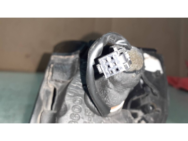 Recambio de retrovisor izquierdo para citroen c3 hdi 70 furio referencia OEM IAM 12363600 0103024 ELECTRICO