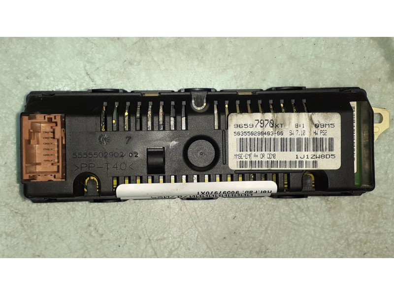 Recambio de pantalla multifuncion para citroen c3 hdi 70 furio referencia OEM IAM 96597970XT 96597970 555550290202