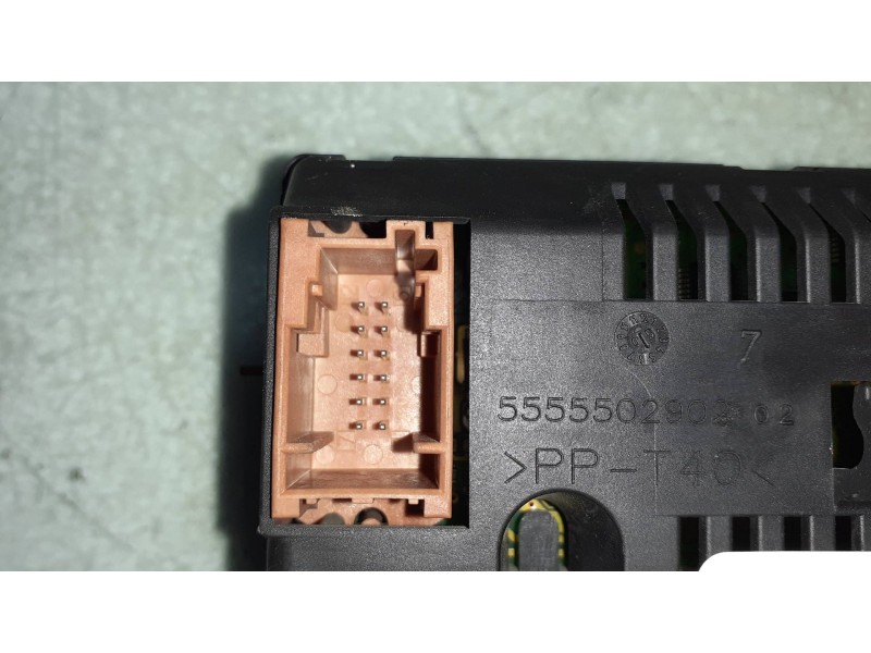 Recambio de pantalla multifuncion para citroen c3 hdi 70 furio referencia OEM IAM 96597970XT 96597970 555550290202