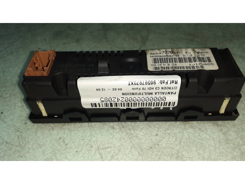 Recambio de pantalla multifuncion para citroen c3 hdi 70 furio referencia OEM IAM 96597970XT 96597970 555550290202