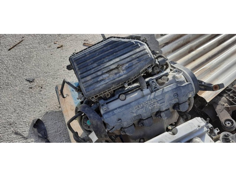Recambio de motor completo para honda civic berlina 5 (eu7/8) 1.6i ls referencia OEM IAM D16V1  