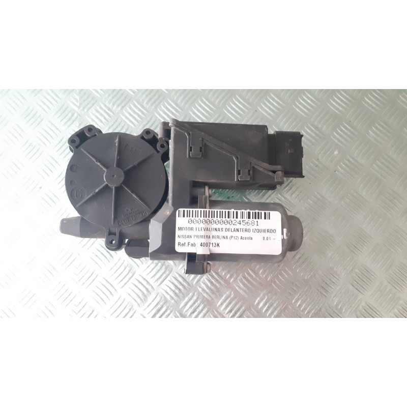 Recambio de motor elevalunas delantero izquierdo para nissan primera berlina (p12) acenta referencia OEM IAM 400713K  TEMIC