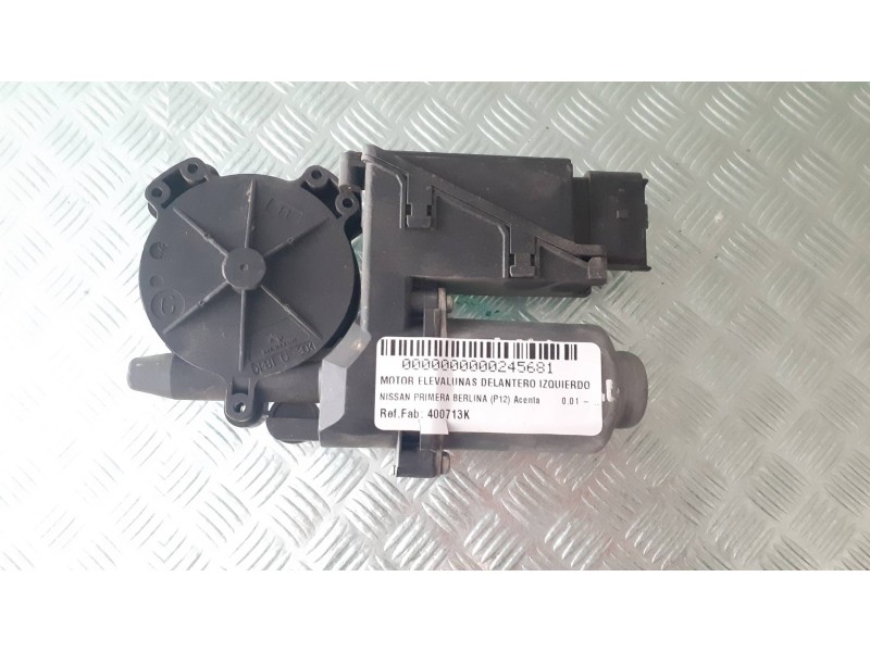 Recambio de motor elevalunas delantero izquierdo para nissan primera berlina (p12) acenta referencia OEM IAM 400713K  TEMIC