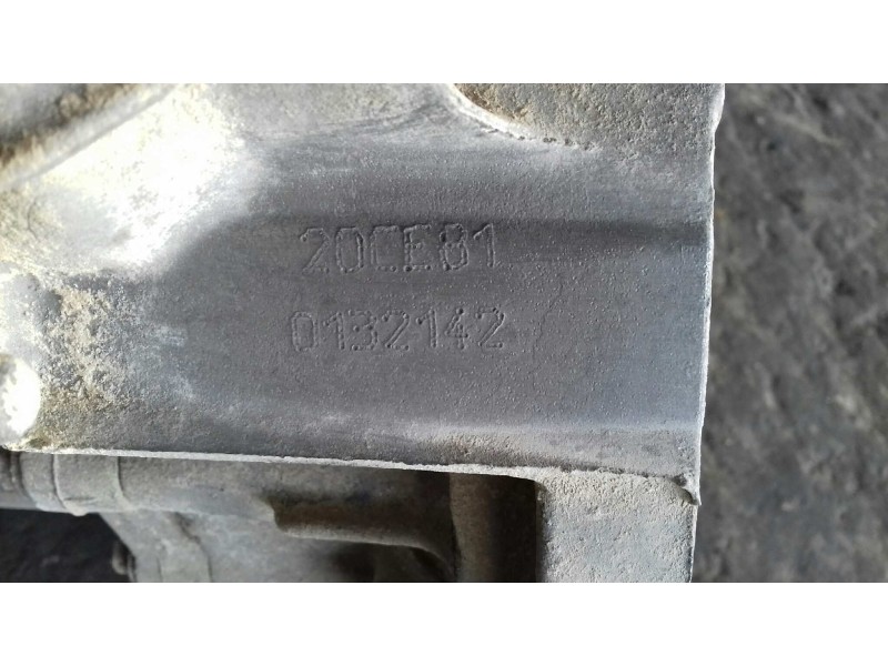 Recambio de caja cambios para citroen saxo 1.1 sx referencia OEM IAM 20CE81  5 VELOCIDADES