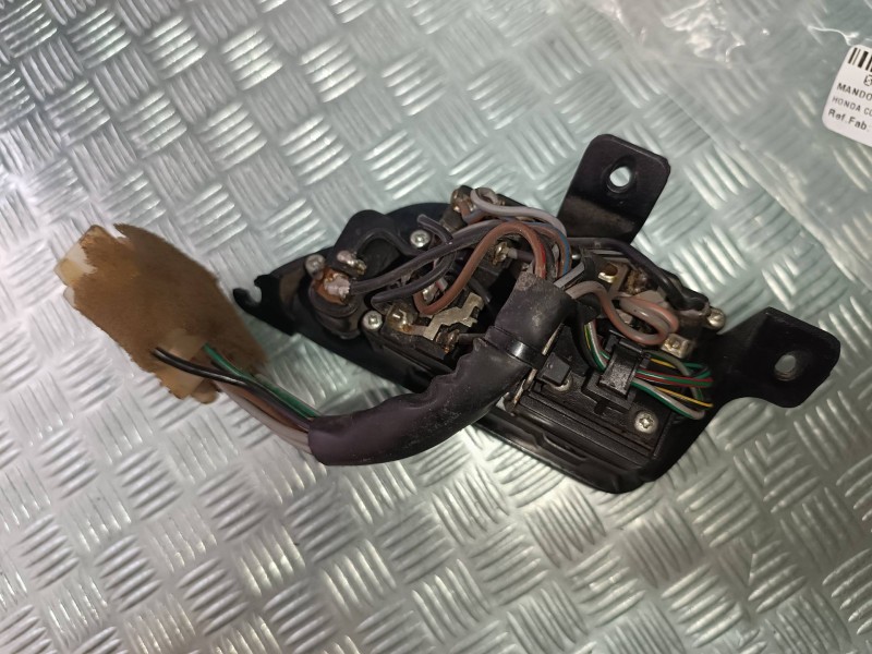 Recambio de mando elevalunas delantero izquierdo para honda concerto (hw) 1.6 (hw) referencia OEM IAM YUF10046  