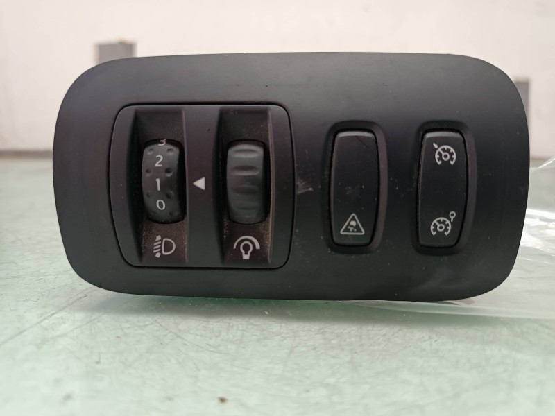 Recambio de mando luces para renault megane ii classic berlina dynamique referencia OEM IAM 08802012  
