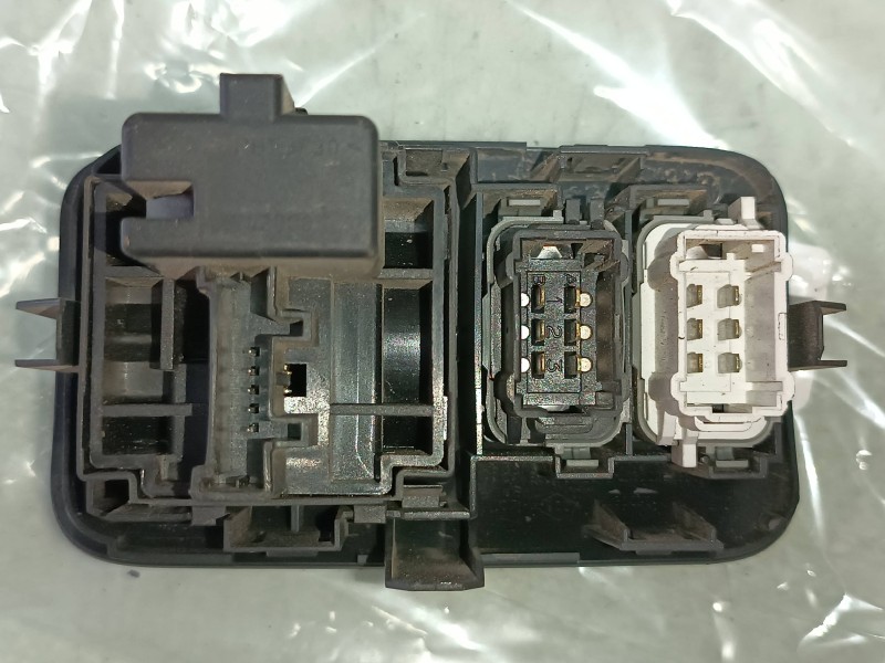 Recambio de mando luces para renault megane ii classic berlina dynamique referencia OEM IAM 08802012  