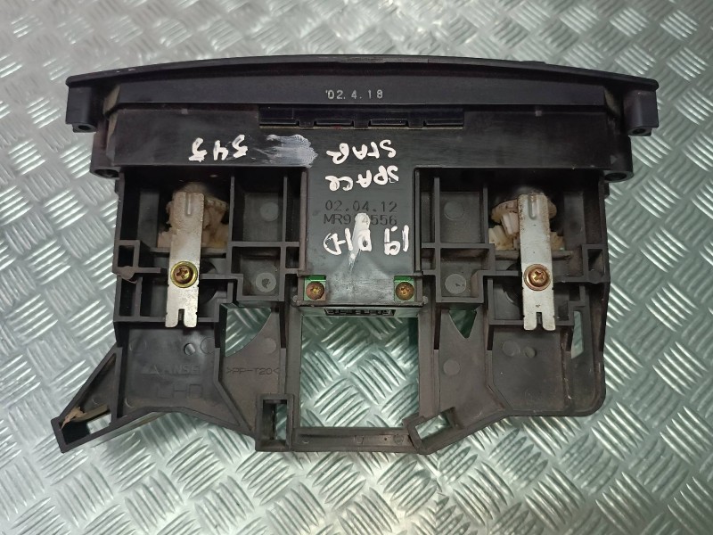 Recambio de mando calefaccion / aire acondicionado para mitsubishi space star (dg0) 1900 di-d referencia OEM IAM MR914556  