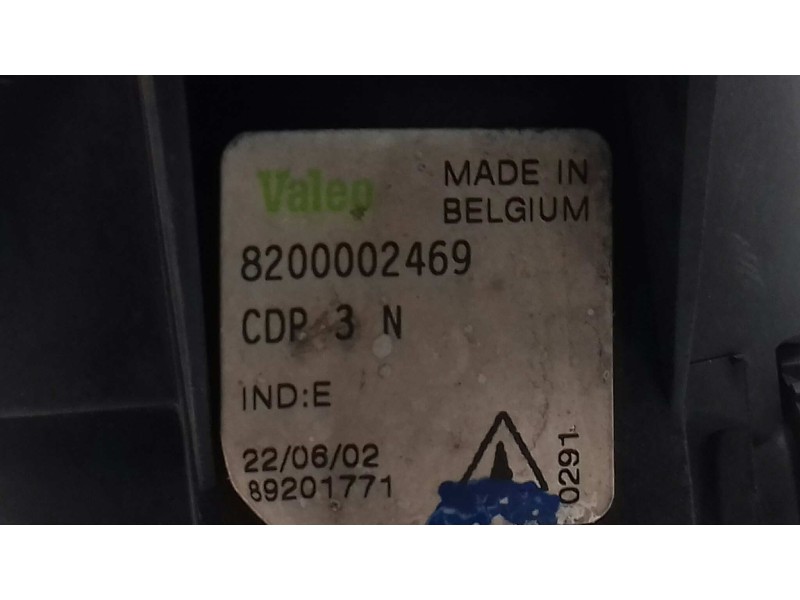 Recambio de faro antiniebla izquierdo para renault laguna ii (bg0) authentique referencia OEM IAM 8200002469 89201771 VALEO