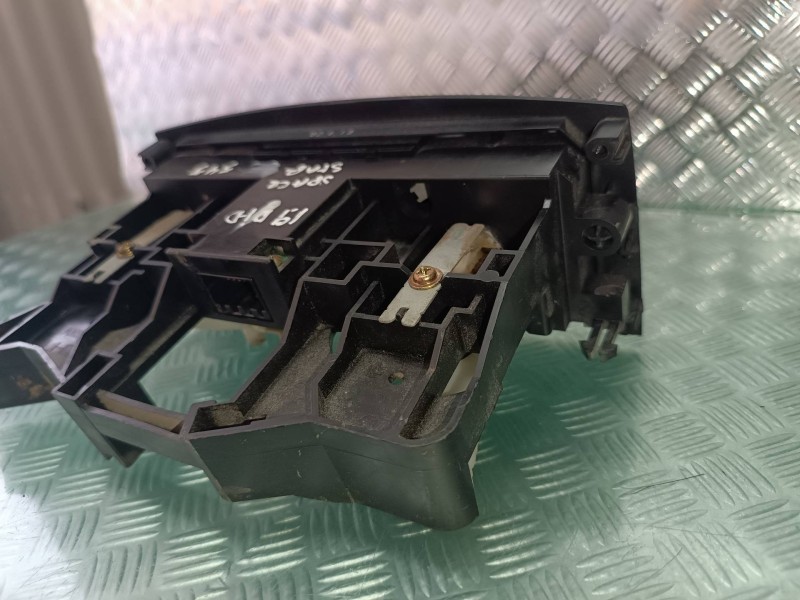 Recambio de mando calefaccion / aire acondicionado para mitsubishi space star (dg0) 1900 di-d referencia OEM IAM MR914556  