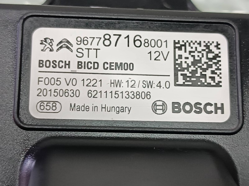 Recambio de caja precalentamiento para renault megane ii classic berlina dynamique referencia OEM IAM 967787168001 20150630 BOSC