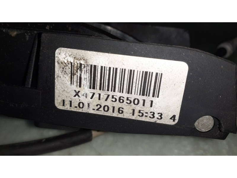 Recambio de maneta exterior delantera derecha para bmw serie 5 berlina (g30) 520i referencia OEM IAM X4717565011  