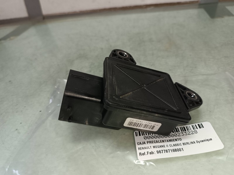 Recambio de caja precalentamiento para renault megane ii classic berlina dynamique referencia OEM IAM 967787168001 20150630 BOSC