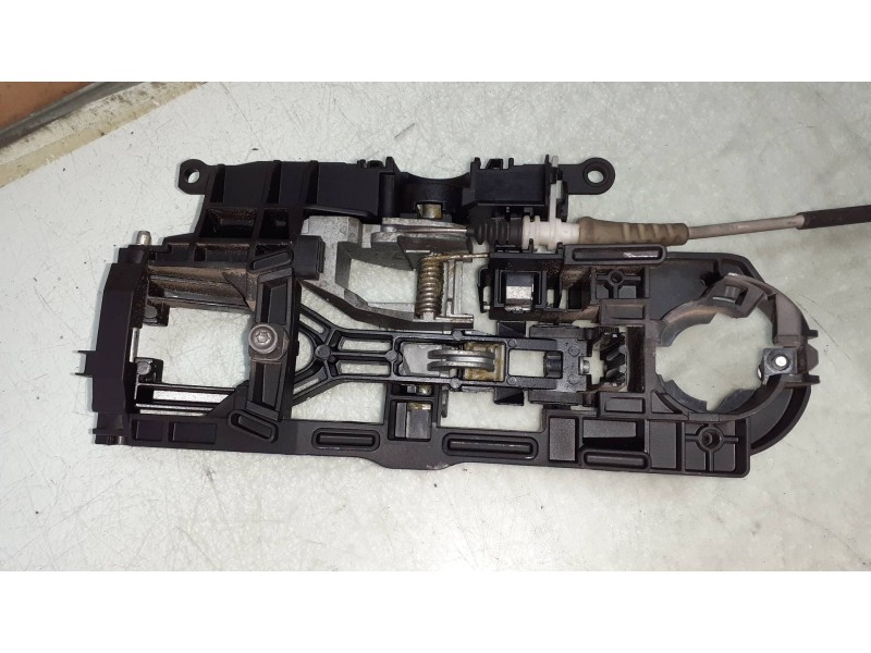 Recambio de maneta exterior delantera derecha para bmw serie 5 berlina (g30) 520i referencia OEM IAM X4717565011  