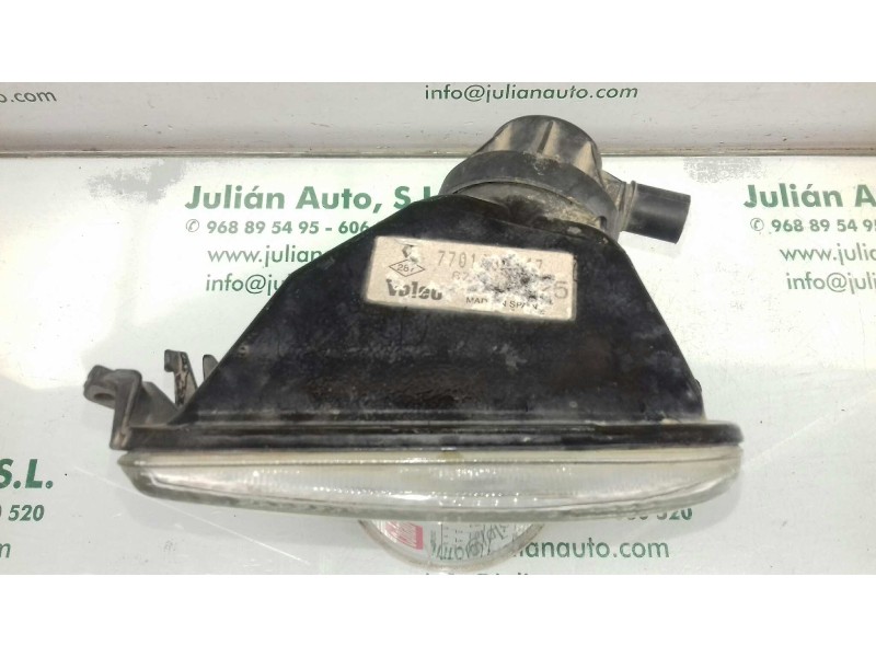 Recambio de faro antiniebla izquierdo para renault 19 (b/c/l53) referencia OEM IAM 7700830611 67628600 VALEO