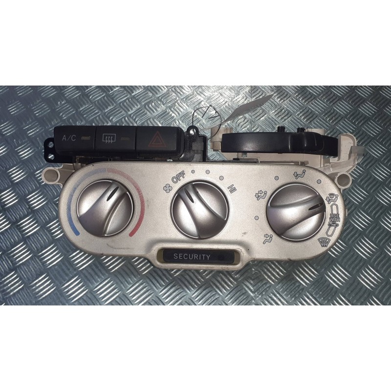 Recambio de mando calefaccion / aire acondicionado para toyota yaris (ksp9/scp9/nlp9) básico referencia OEM IAM 758649 758294 WA